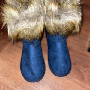 Cozy Fur-Lined women’s Boots - Blue and Brown